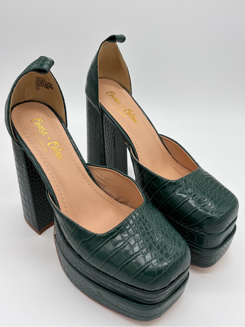 Chase + Chloe Emerald Green Croc-Embossed Platform Pumps New without Box